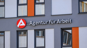 Arbeitslosenzahlen in Hessen: Arbeitslosenquote steigt im Juli leicht