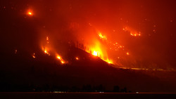 Waldbrand in Kanada außer Kontrolle