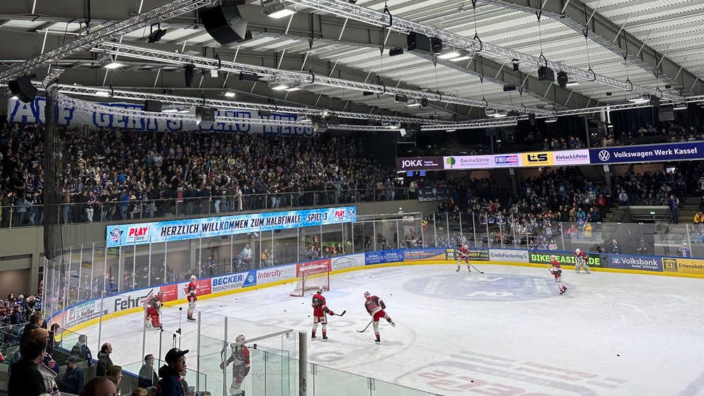 Die Kassel Huskies starten mit einem Heimspiel in der Kasseler Eissporthalle in die neue Saison.