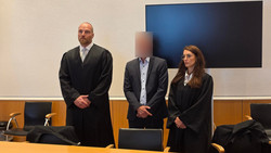 Sexuelle Übergriffe: Richter wegen Belästigung angeklagt