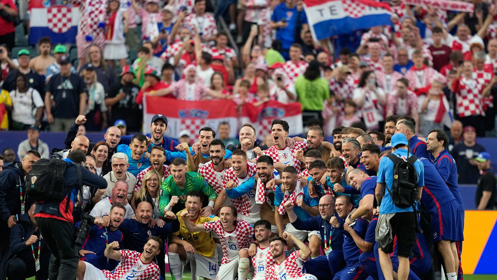 Kroatien bleibt im WM-Turnier.