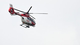 Mainz-Kastel: 13-jähriger Junge stürzt aus dem Fenster im 3. Stock