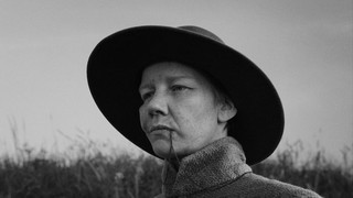 "Rose": Sandra Hüller in Männerkleidern