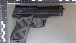 13-jährige mit Spielzeugpistolen - Polizeieinsatz in Mainz ausgelöst