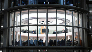 Bundeshaushalt für 2026 mit noch höheren Schulden