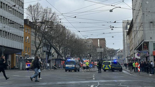 Brand in der Fünffensterstraße in Kassel - Sperrungen und Bahnausfälle