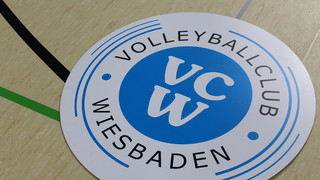 Packendes Volleyball-Duell: DSC besiegt VC Wiesbaden 3:1