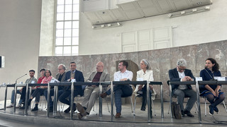 Passionsspiele der Demokratie: Theater in der Frankfurter Paulskirche