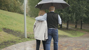 Wochenstart: Nasskaltes Wetter und Schnee in den Alpen