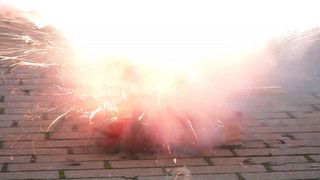 Der Killer hinter dem Knall - wie gefährliche illegale Böller sind