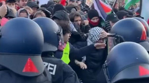 Polizei im Großeinsatz: Propalästinensische Demo in Leipzig