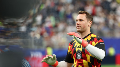 Manuel Neuer mit Comeback WM-Rekordtorwart