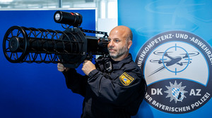 Mehr Geld, mehr Technik: Bayern rüstet gegen Drohnen auf