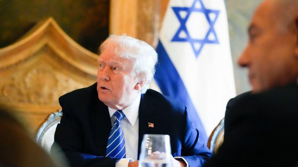 Bei den Gesprächen zwischen Israels Regierungschef Netanjahu und Präsident Trump soll es auch um eine Verlängerung der Waffenruhe in Gaza gehen (Archivbild). 