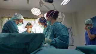 Spenden: Mediziner aus Fulda operieren auf den Philippinen
