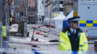 Auto rast in Menschen in Liverpool: Alle Opfer außer Lebensgefahr