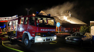 Feuer in Ahnatal-Weimar: Bewohner unverletzt, Haus unbewohnbar