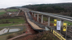 Ein Highlight für Tausende: Thalaubachtalbrücke erfolgreich gesprengt
