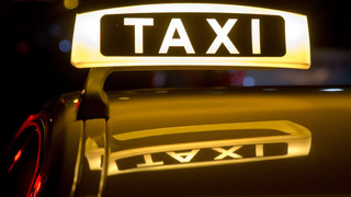 Frankfurt setzt auf sichere Frauennachttaxis