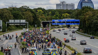 Proteste gegen A5-Ausbau in Frankfurt ziehen 4.000 Teilnehmer an