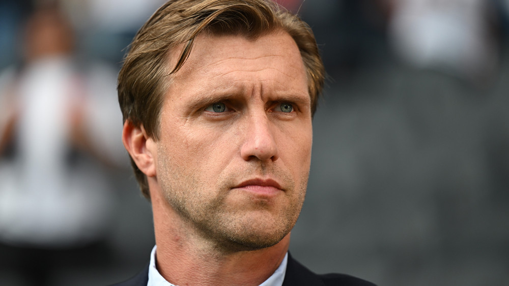 Eintracht-Sportvorstand Markus Krösche hat sich jetzt zur anstehenden Trennung von Trainer Glasner geäußert