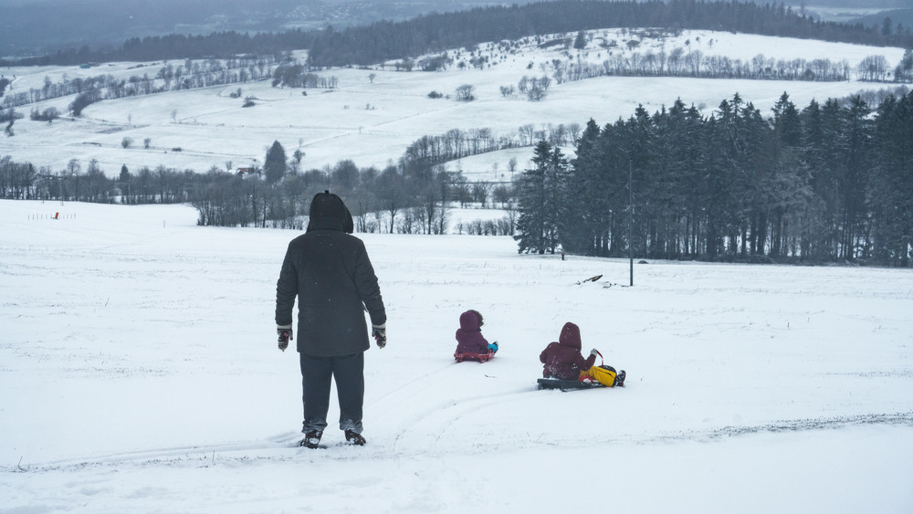 Auch Schlittenfahren geht super, wenn denn genug Schnee liegt.