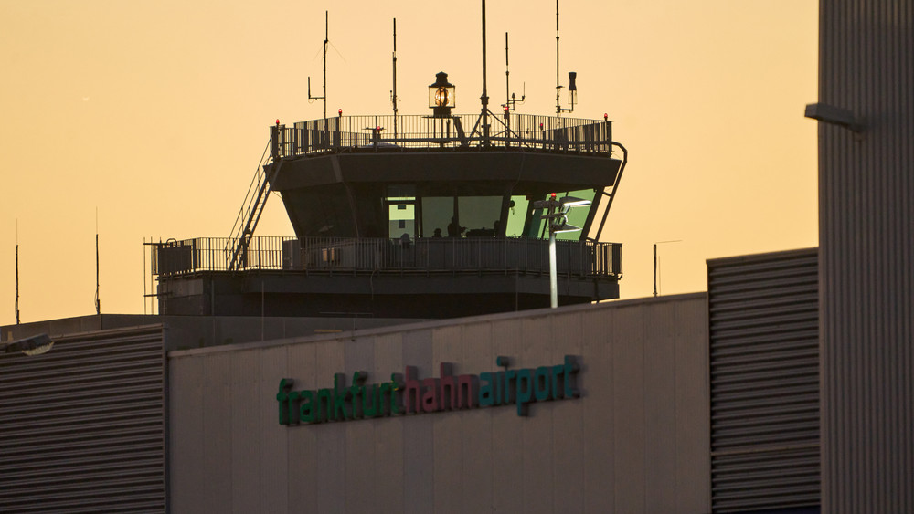 Millionen-Deal in Rheinland-Pfalz: Der Nürburgring hat den insolventen Flughafen Hahn gekauft (Archivbild).