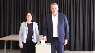 Rheinland-Pfalz-Wahl: CDU-Spitzenkandidat Schnieder wählt