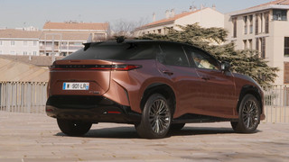 Der neue vollelektrische Lexus RZ 450e - Erstklassige Sicherheit