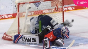 Straubing Tigers entführen zwei Punkte bei den bislang ungeschlagenen Ice Tigers Nürnberg