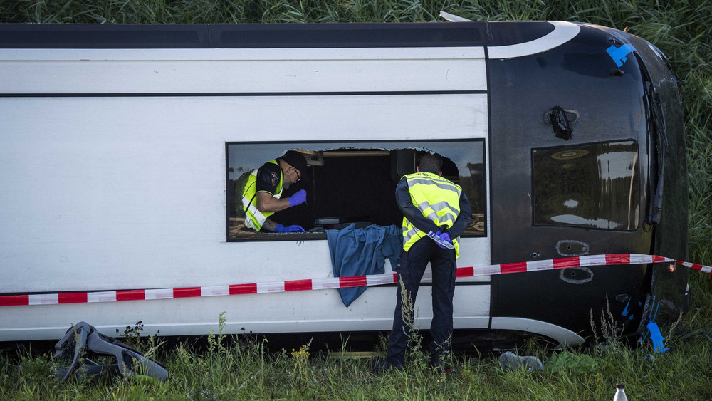 Niederlande: Schwerer Unfall mit Bus mit deutschen Schülern