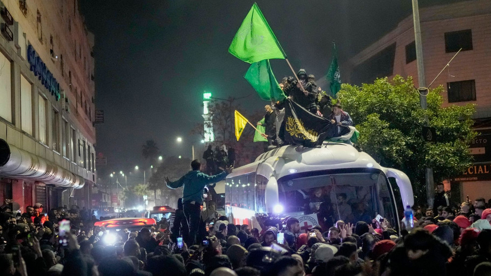 Israel hat die ersten palästinensischen Häftlinge freigelassen.