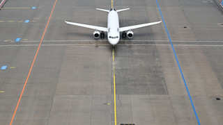 Flughafen Frankfurt: Vor Abflug klagen Fluggäste über Hitze