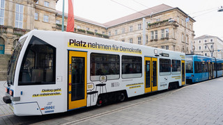 Demokratiezug Kassel: Erfolgreiches Diskursprojekt im ÖPNV