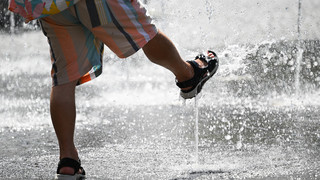 Trinken und raus aus der Sonne: UKGM gibt Hitze-Tipps