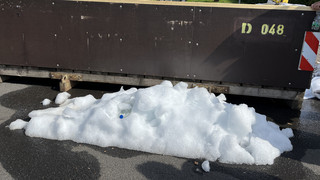 Schnee in Flieden: Hintergrund ist eine ungewöhnliche Kanalsanierung