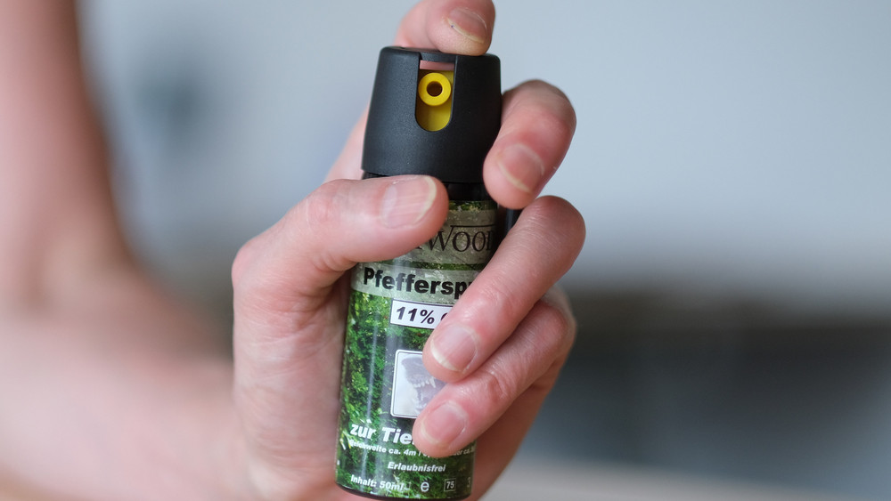 Großeinsatz wegen einer Pfefferspray-Attacke in Kronberg (Symbolbild). 