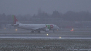 Hamburger Flughafen: Landung von Flugzeug wegen technischer Probleme