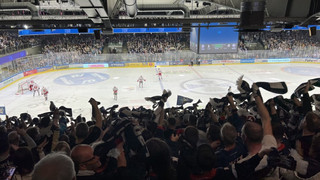 Kassel Huskies schlagen Regensburg im Playoff Finalspiel 1