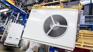 Öl-Heizung weiter gefragt: Kurzarbeit wegen Flaute bei Wärmepumpen