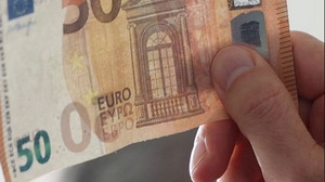 300.000 Euro: Ermittler fassen «Marktführer» der Geldfälscher-Szene