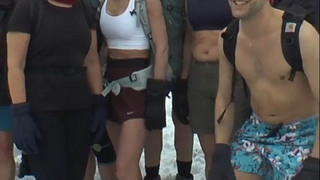 Halbnackte Wanderung auf den Brocken - Freiwillig frieren für das Glück 