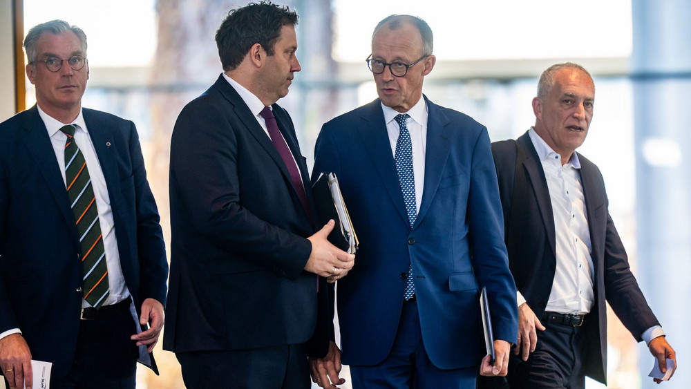 «Stahlgipfel» im Kanzleramt