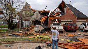 Mehrere Tote in den USA: Tornados bringen Zerstörung