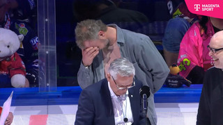 Große Ehre für Ex-Eisbär Florian Busch