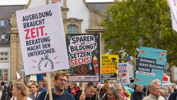 Hessen will Referendariat verkürzen: GEW warnt vor Folgen