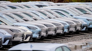 Elektroautos überflügeln in Europa reine Verbrenner