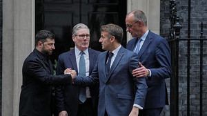 Tödlicher Krieg: Selenskyj trifft Merz, Macron und Starmer in London
