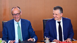 SPD zufrieden mit Spahn-Nachfolger