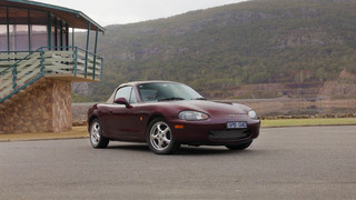 Mazda MX-5 2025 bietet neue Optik, neues Infotainment und ein noch intensiveres FahrerlebnisMazda MX-5 2025 bietet neue Optik, neues Infotainment und ein noch intensiveres Fahrerlebnis